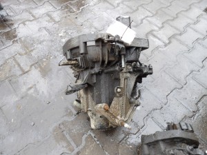 Skrzynia biegów Renault Clio II 1,9DTI 59KW 80KM JB3986