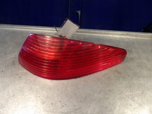 Lampa TP Peugeot 607 2543D
