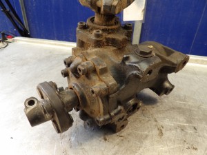 Przekładnia kierownicza Mercedes E124 1244610805