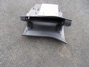 Schowek pasażera Peugeot 308 T9 OE 9677995177