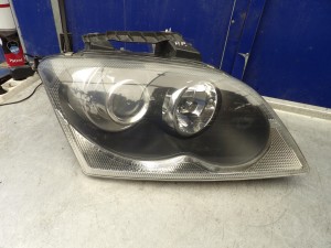 Lampa PP xenon Chrysler Pacifica wersja USA