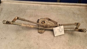 AUDI A4 B5 MECHANIZM WYCIERACZEK PRZÓD