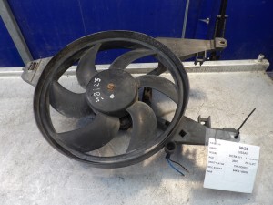 Wentylator chłodnicy Nissan Micra K11 1,0B 21400DCR00