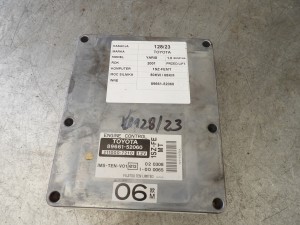 Komputer, sterownik Toyota Yaris I 1,0B 89661-52060 211000-7210 1SZ-FE