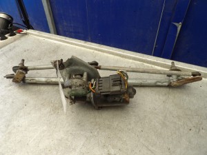 Mechanizm wycieraczek przód Opel Corsa B 1,2B