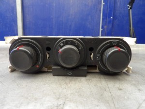 Panel nawiewu Seat Cordoba II 6L0819045
