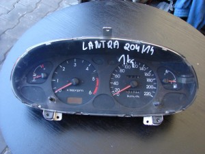 Zegary, liczniki Hyundai Lantra II 1,9D lift