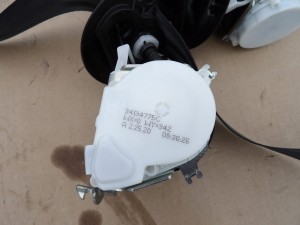 Pas bezpieczeństwa LEWY tylny Peugeot 34134775C