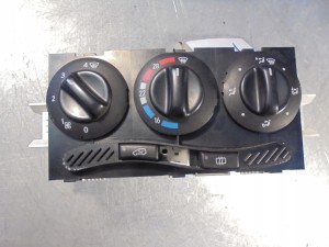 Panel nawiewu Mercedes W168 1,7CDI 1688300485