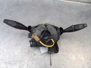Przełącznik zespolony Ford Mondeo MK3 1S7T13335AE