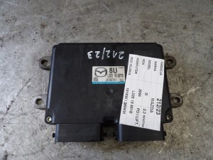 Komputer Mazda 3 I lift 2.3B E6T55073H1 8U L32E18881B K6266 5X120368