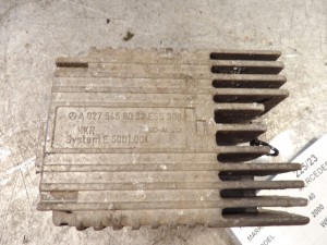 Mercedes W168 A140 moduł wentylatora A0275458032 E5001.004