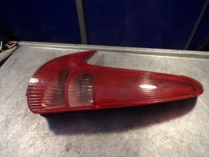 Peugeot 206 SW lampa tylna lewa
