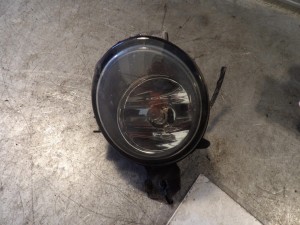 BMW E87 halogen prawy 6924656