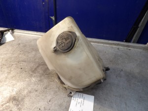 Toyota Corolla VIII zbiornik spryskiwaczy 060351-618