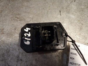 Toyota Yaris I rezystor dmuchawy 1,3B