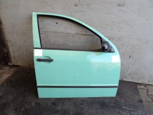 Skoda Fabia I drzwi przednie prawe lak. 5110