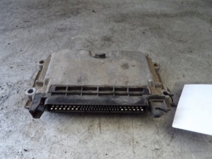 Peugeot 206 komputer sterownik 0261204712 9628324780 990304 26FM0575 96304