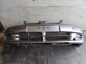 Nissan Almera N16 zderzak przedni lak. KY5K
