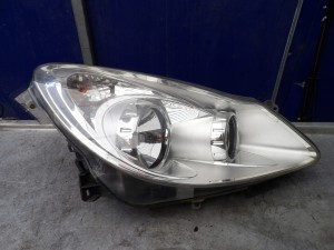 Opel Corsa D lampa przednia prawa 13186382EF 89313300