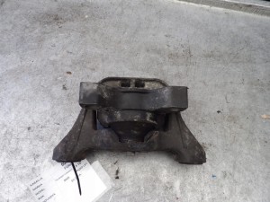 Ford Tourneo Connect MK1 1,8 TDCI poduszka silnika 1M516F012