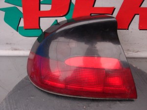 Lampa tylna lewa Opel Tigra 1,4
